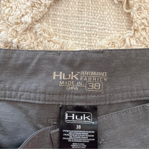 Huk Fishing Shorts Mens XL Gray  Performance Outdoor Pocket Lightweight - Picture 2 of 4